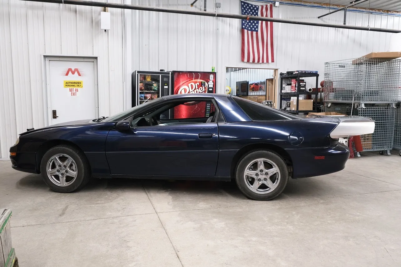 1993-2002 4th Gen Camaro 15" Strutless Drag Wing w/ Adjustable Wicker 31-180