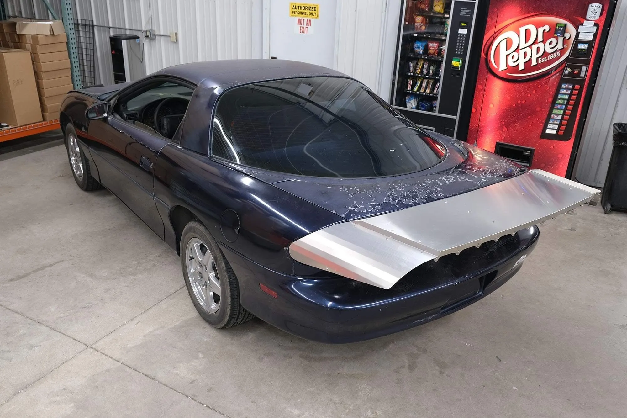 1993-2002 4th Gen Camaro 15" Strutless Drag Wing w/ Adjustable Wicker 31-180