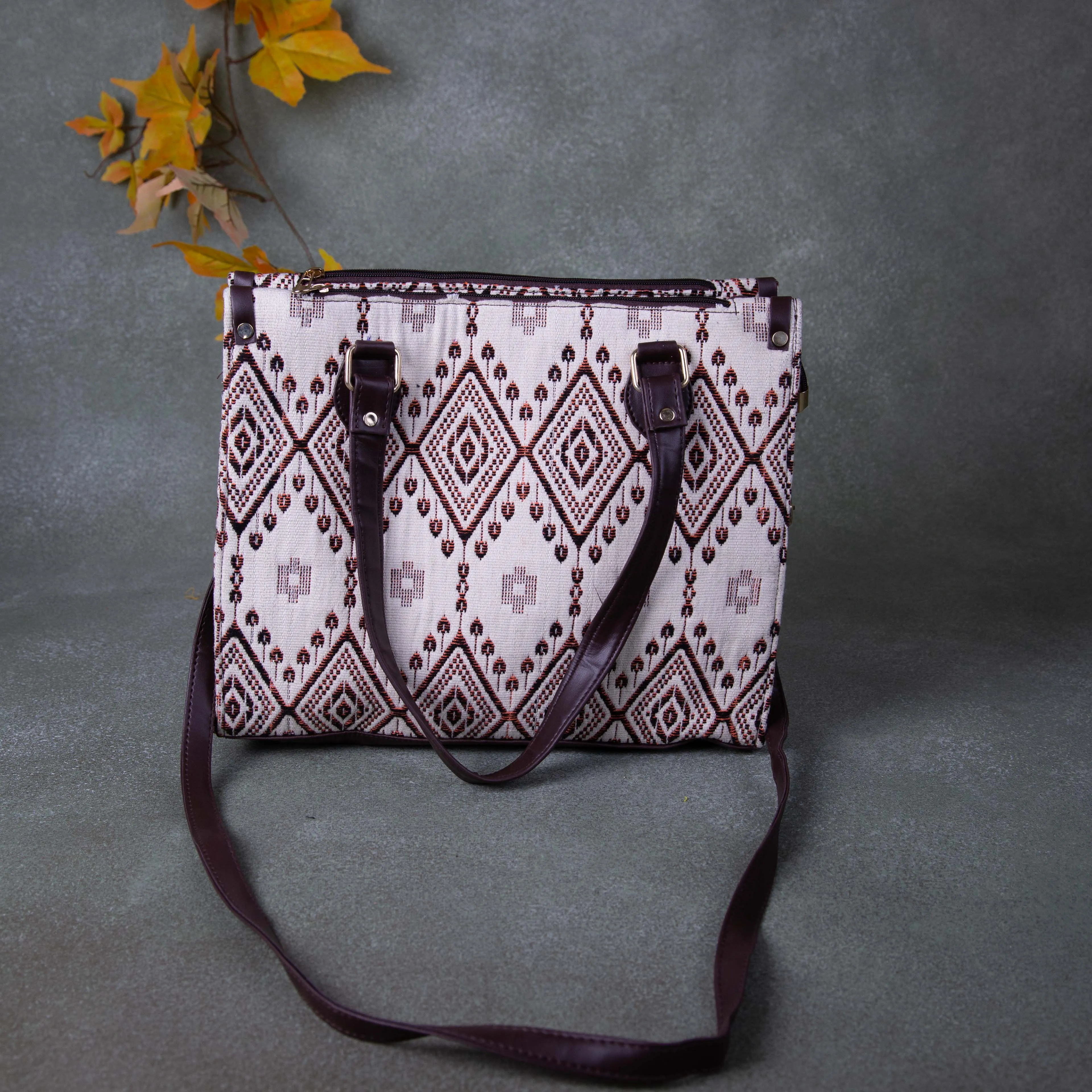 3 partition Tote White with Brown Prints.