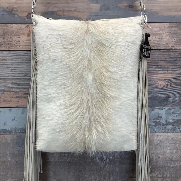 Bagpack - 18" Fringe  #58302