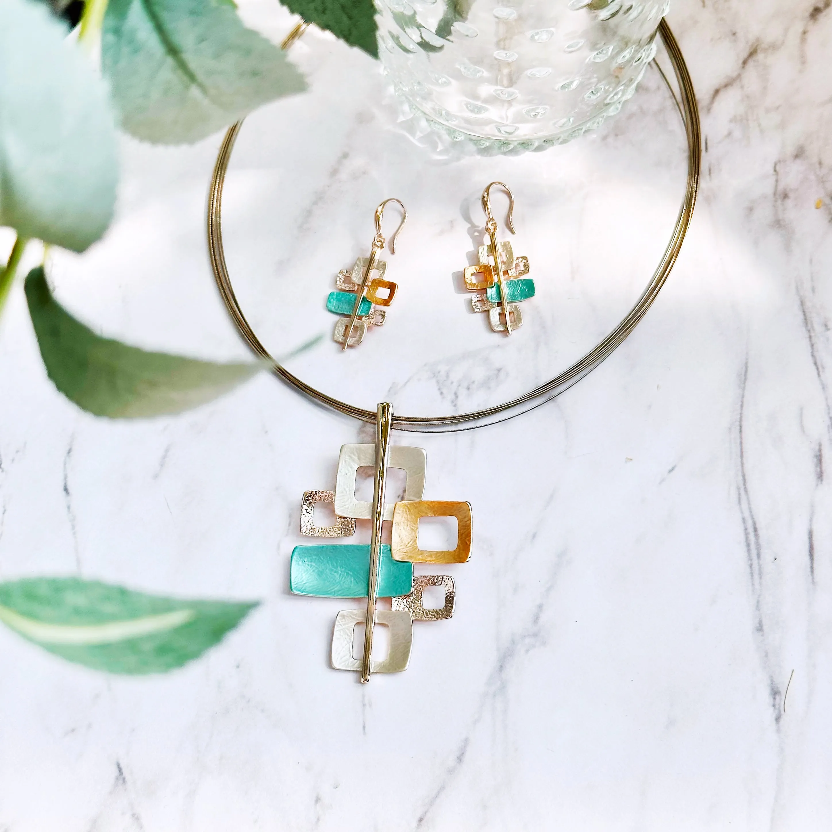 Boho Style Interlocking Squares Necklace