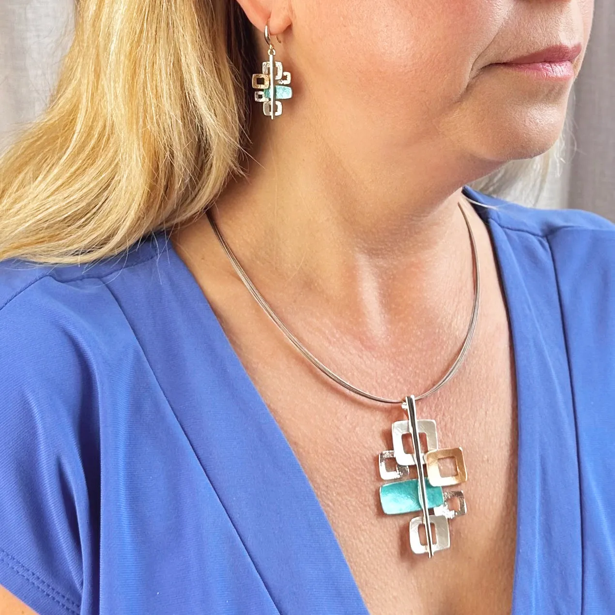 Boho Style Interlocking Squares Necklace