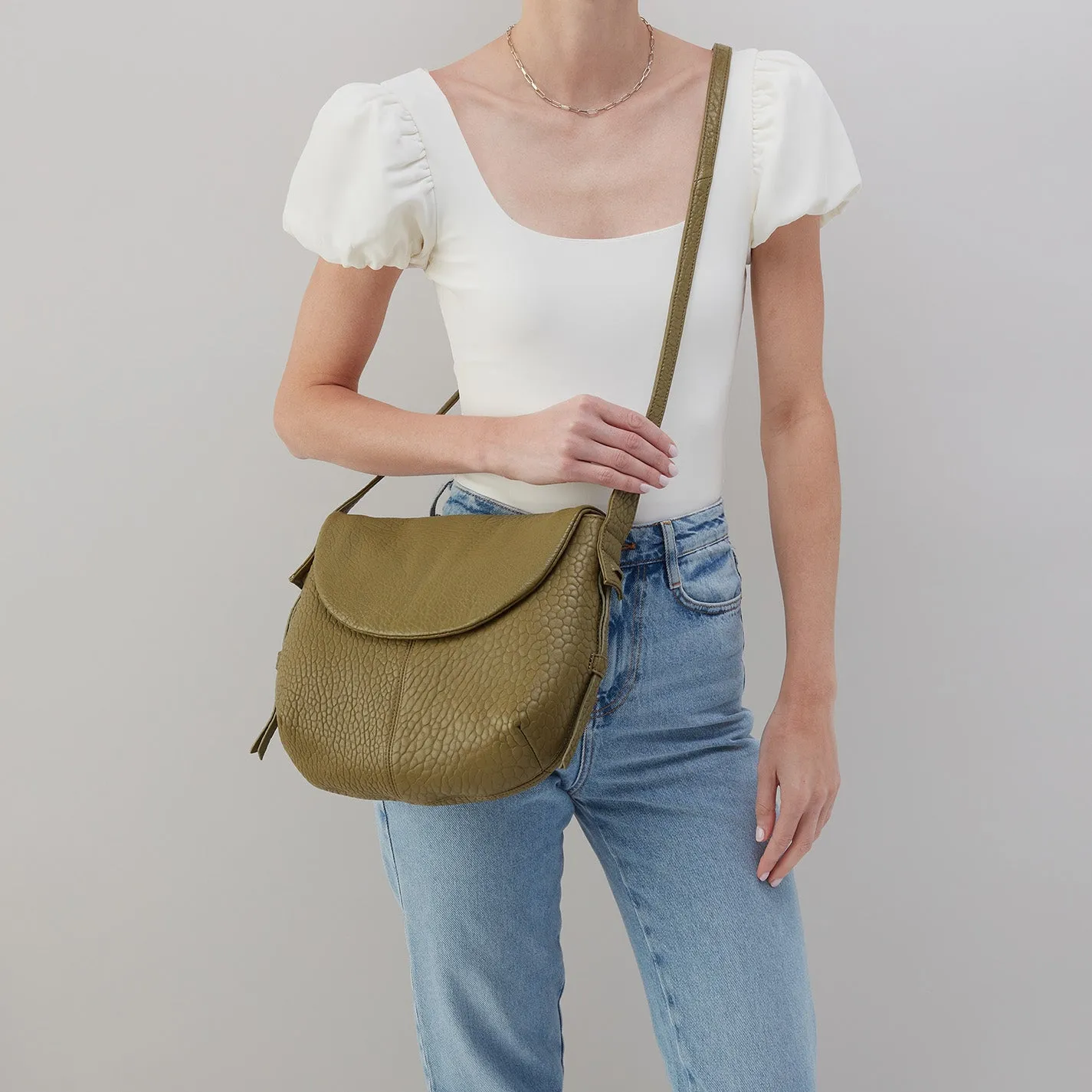 Bonita Messenger Crossbody in Bubble Pebbled Leather - Green