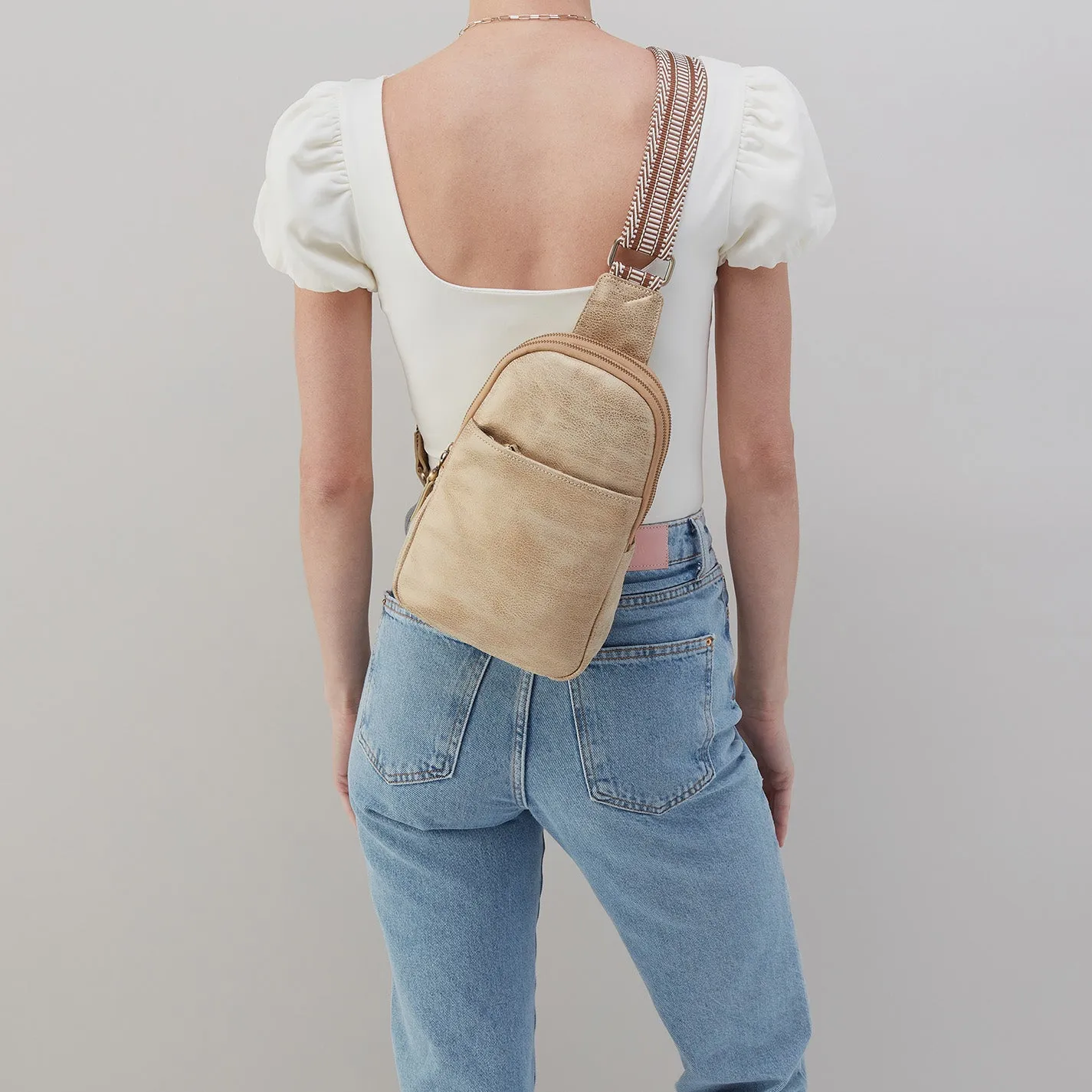 Cass Sling in Metallic Leather - Gold Leaf