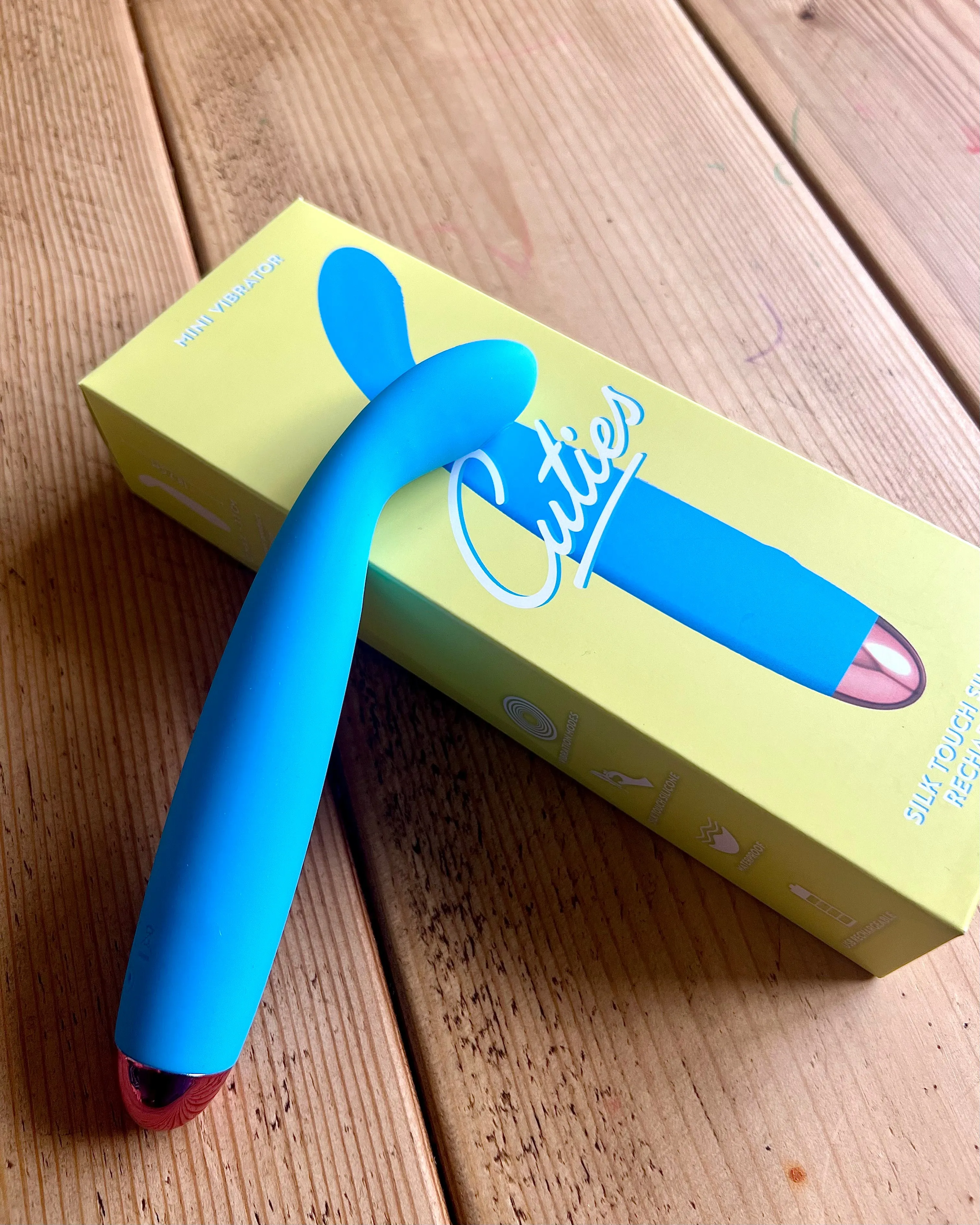 Cuties Silk Touch Rechargeable Mini Vibrator Blue