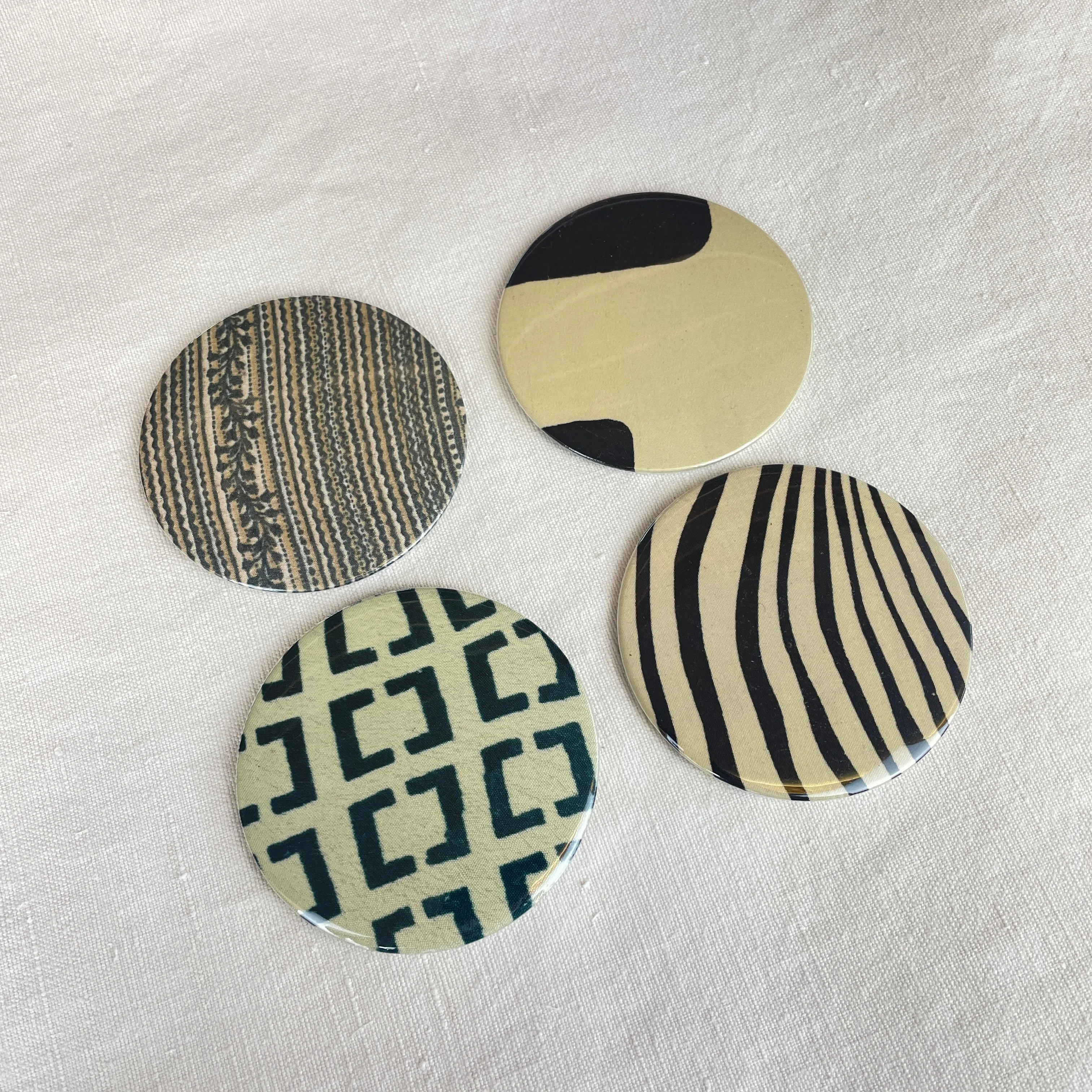 FULI Recycled Sari Fabric Pocket Travel Mirror Pack 10 (WS)