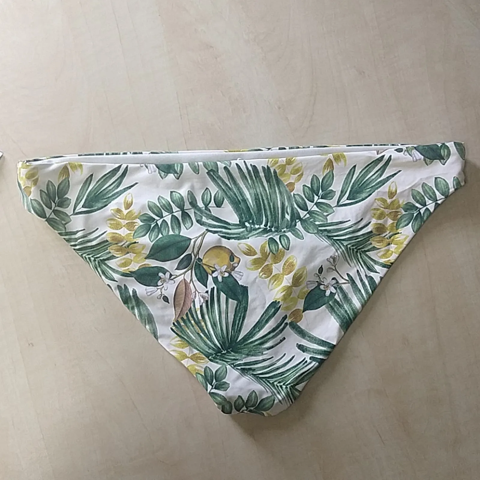Gianni Bini Tropical Lemons Swim Bikini Bottoms