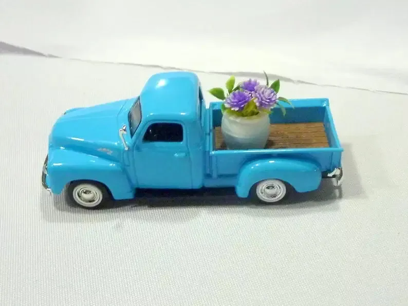 Light Blue Farmhouse Truck, Blue diecast truck