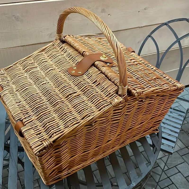Luxury 4 Person Picnic Basket (Green Tweed)