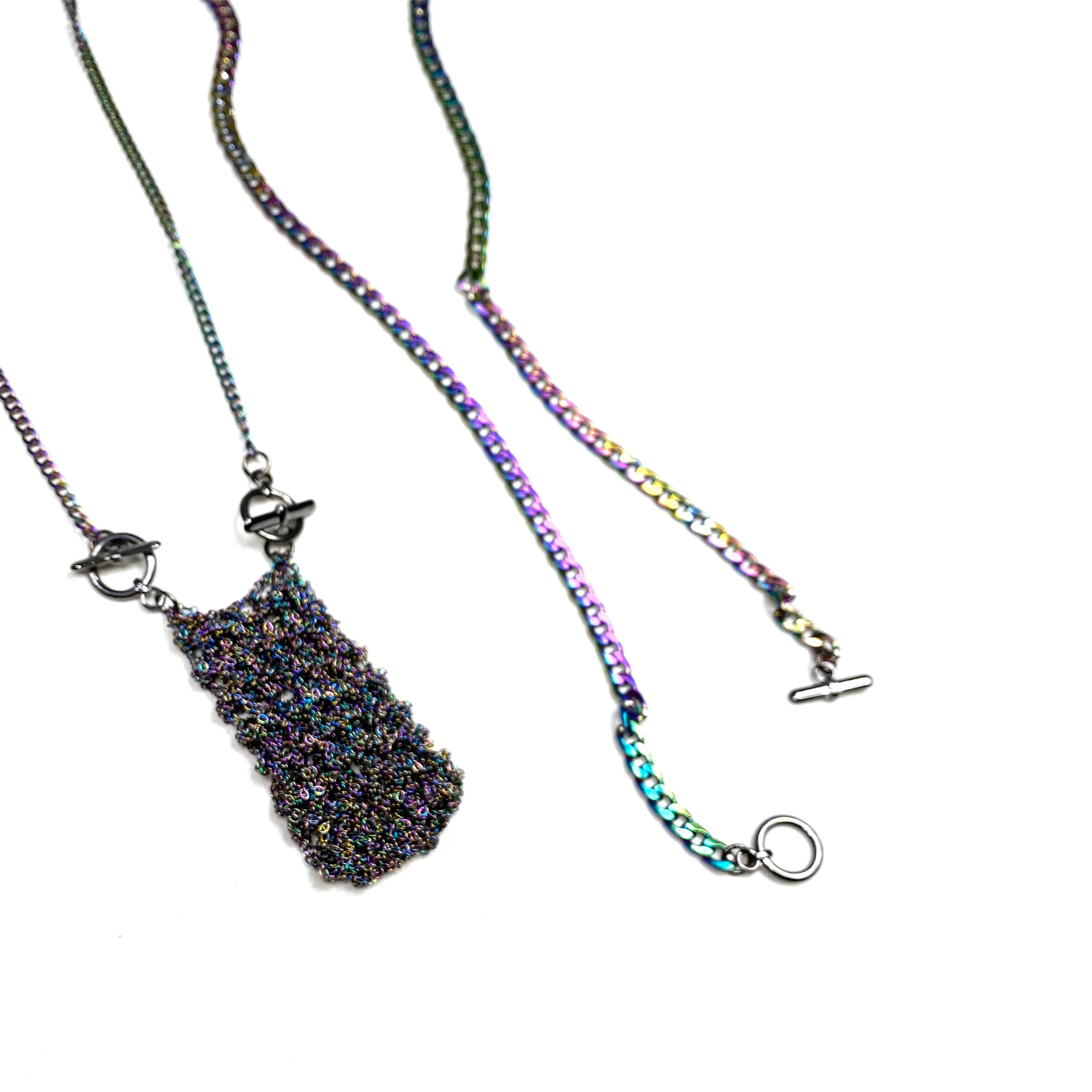 MPR x THE IMAGINARIUM: Iridescent Lipstick Keeper Purselet