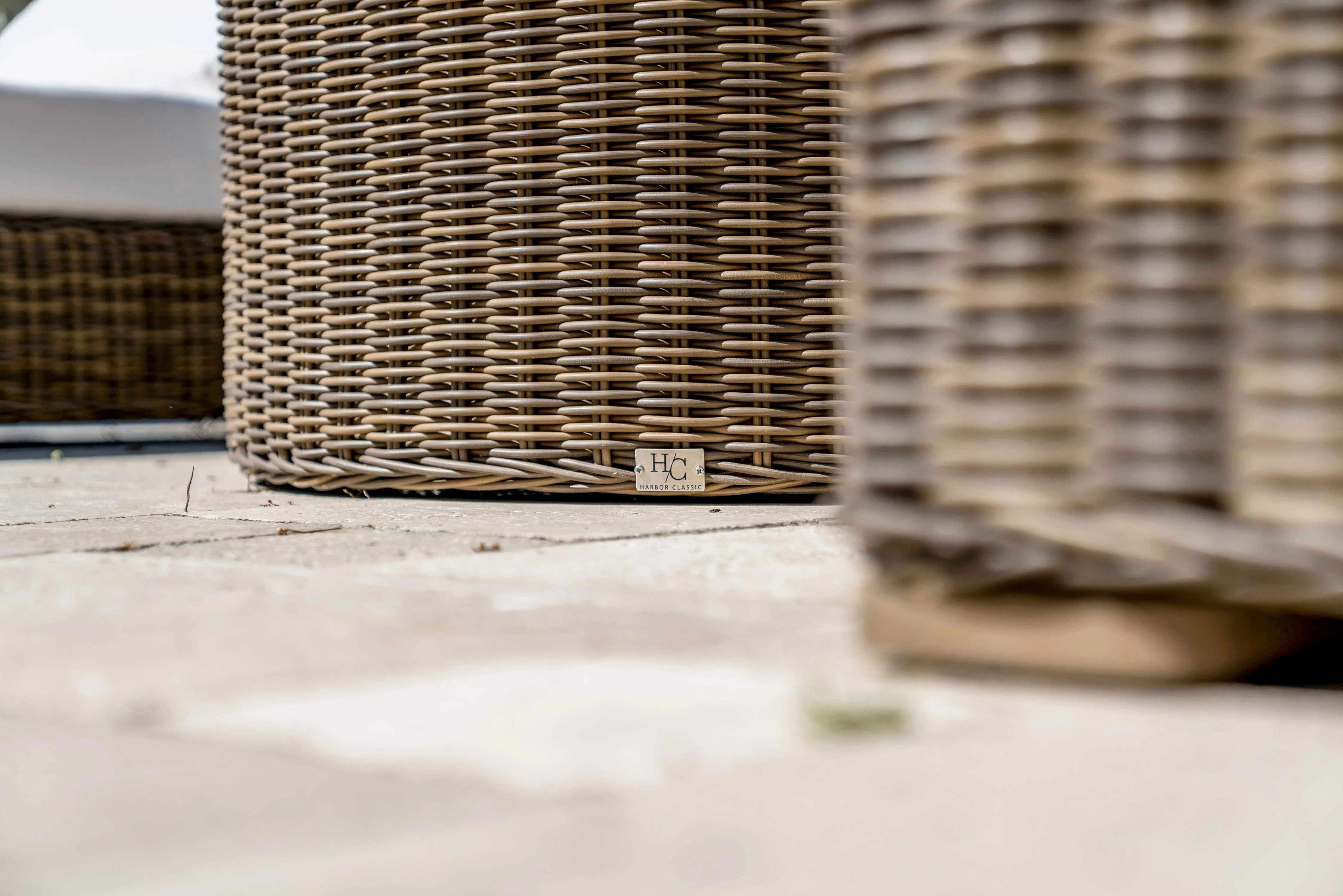 Newport Outdoor Round Coffee/Umbrella Table