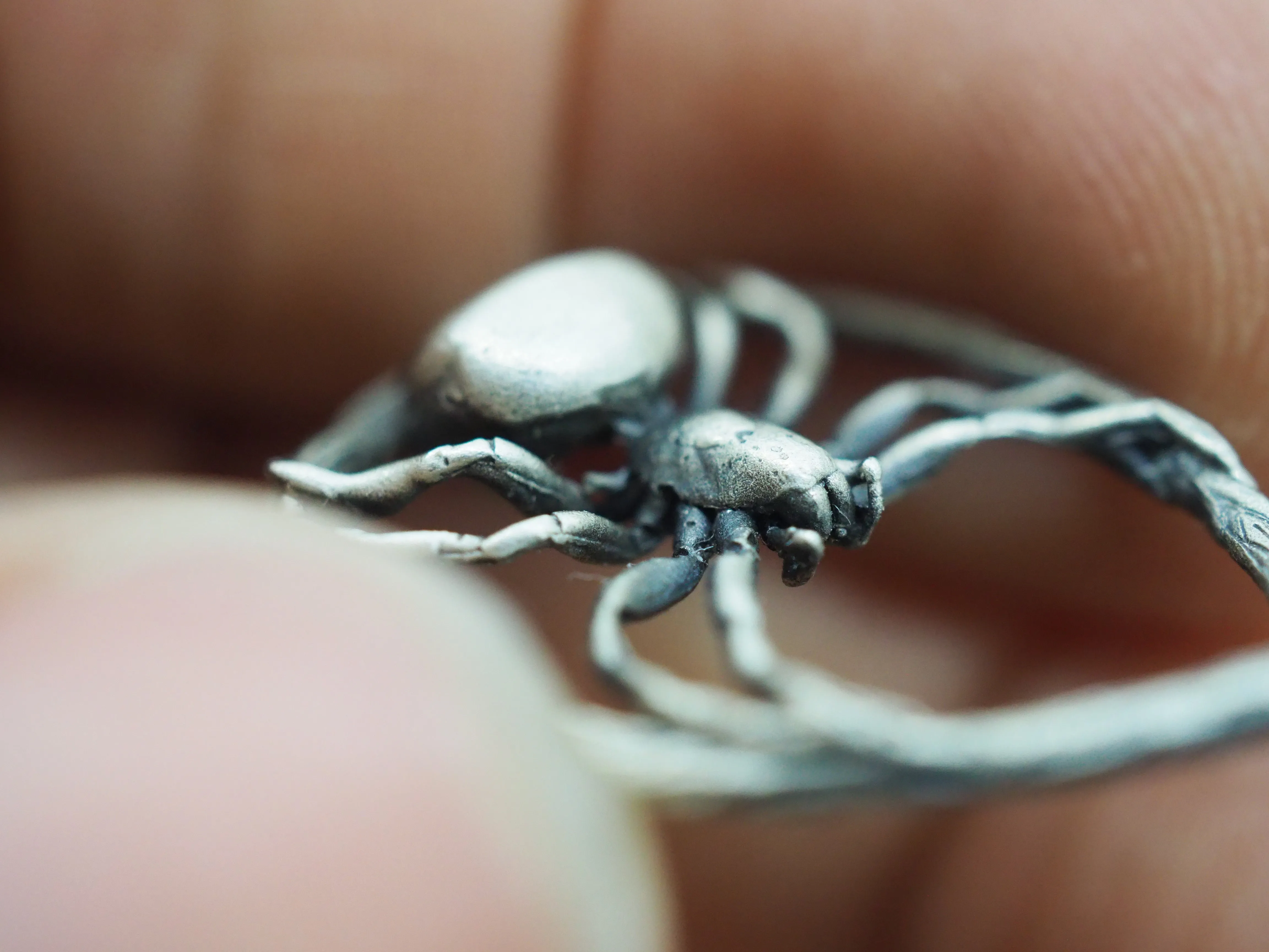 Orb weaver necklace
