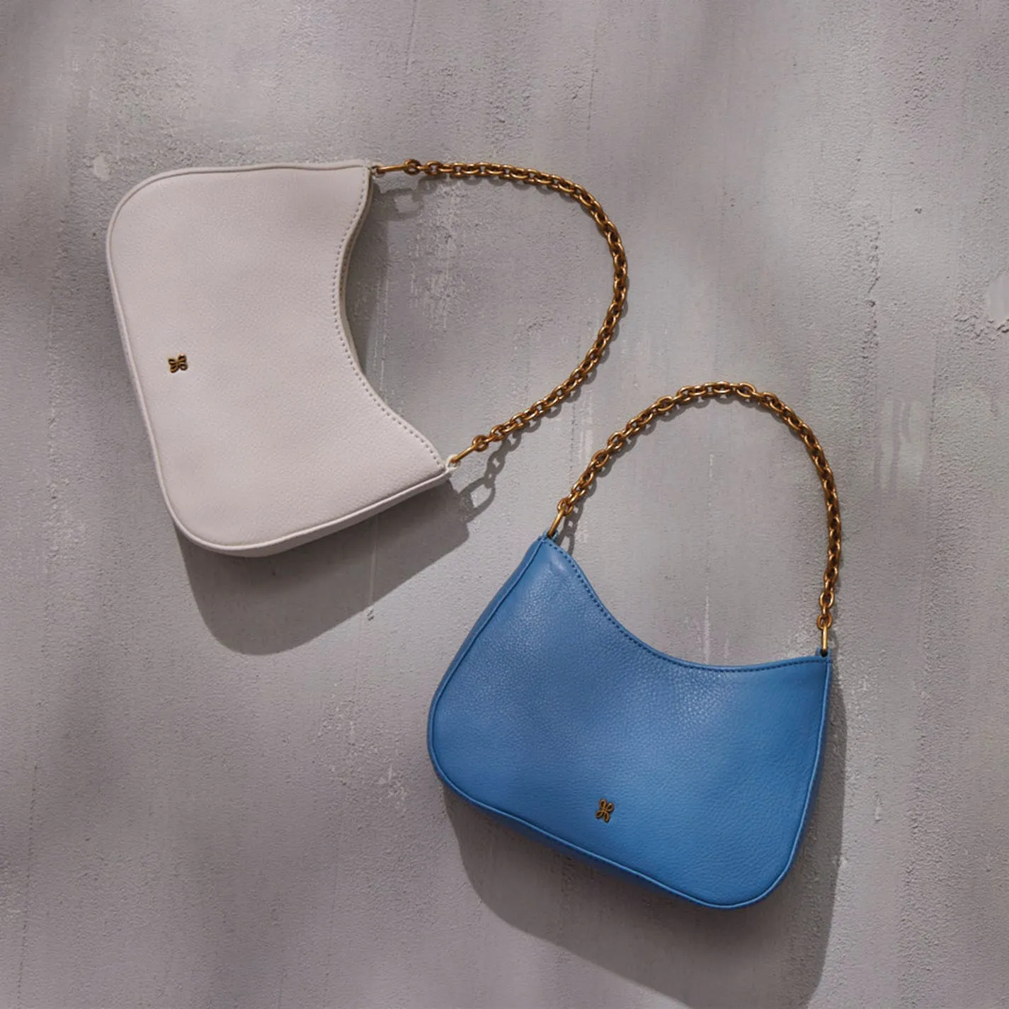 Rosa Crossbody in Pebbled Leather - White