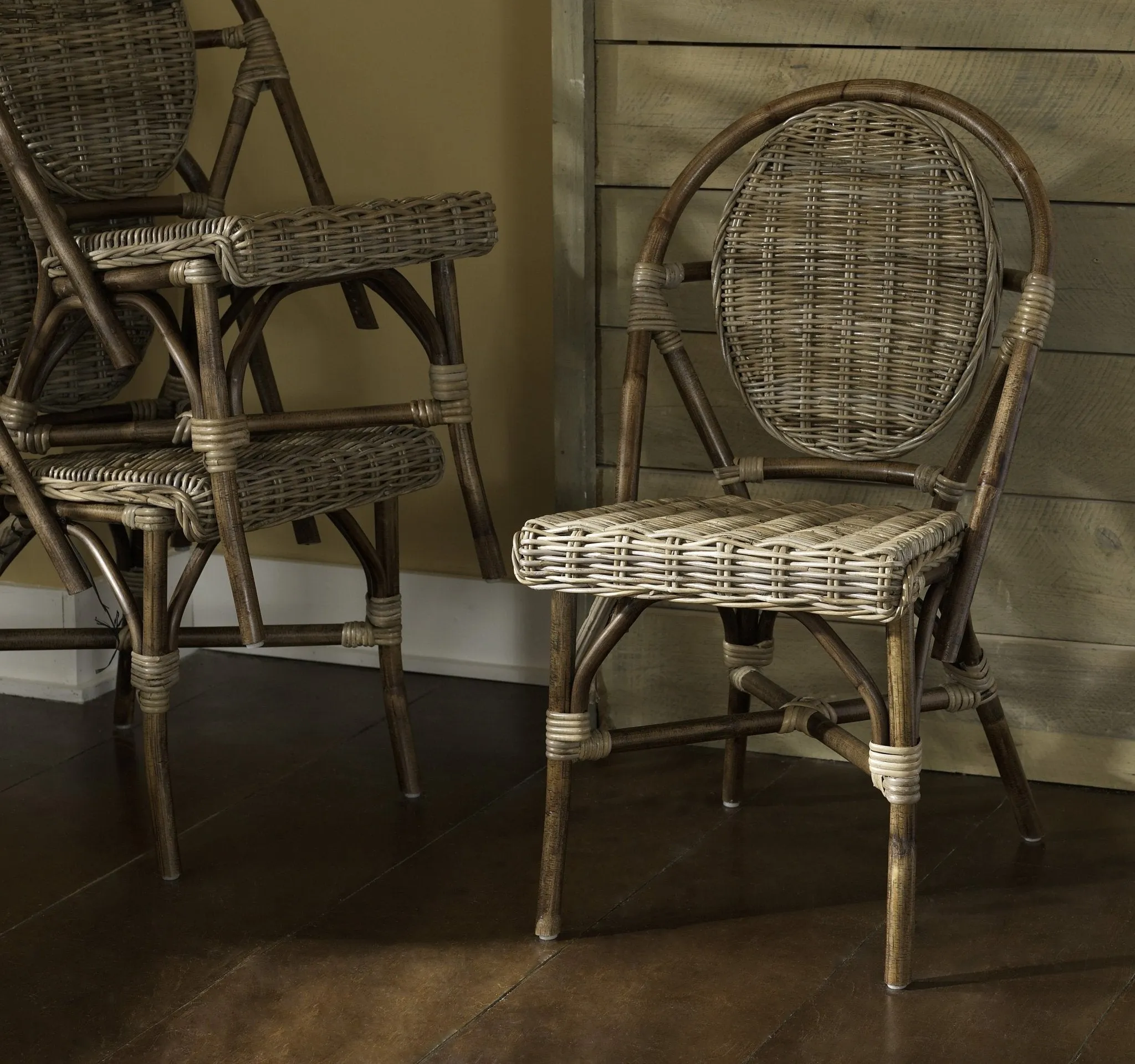 SET OF 2 - Paris Bistro Chair - Kubu